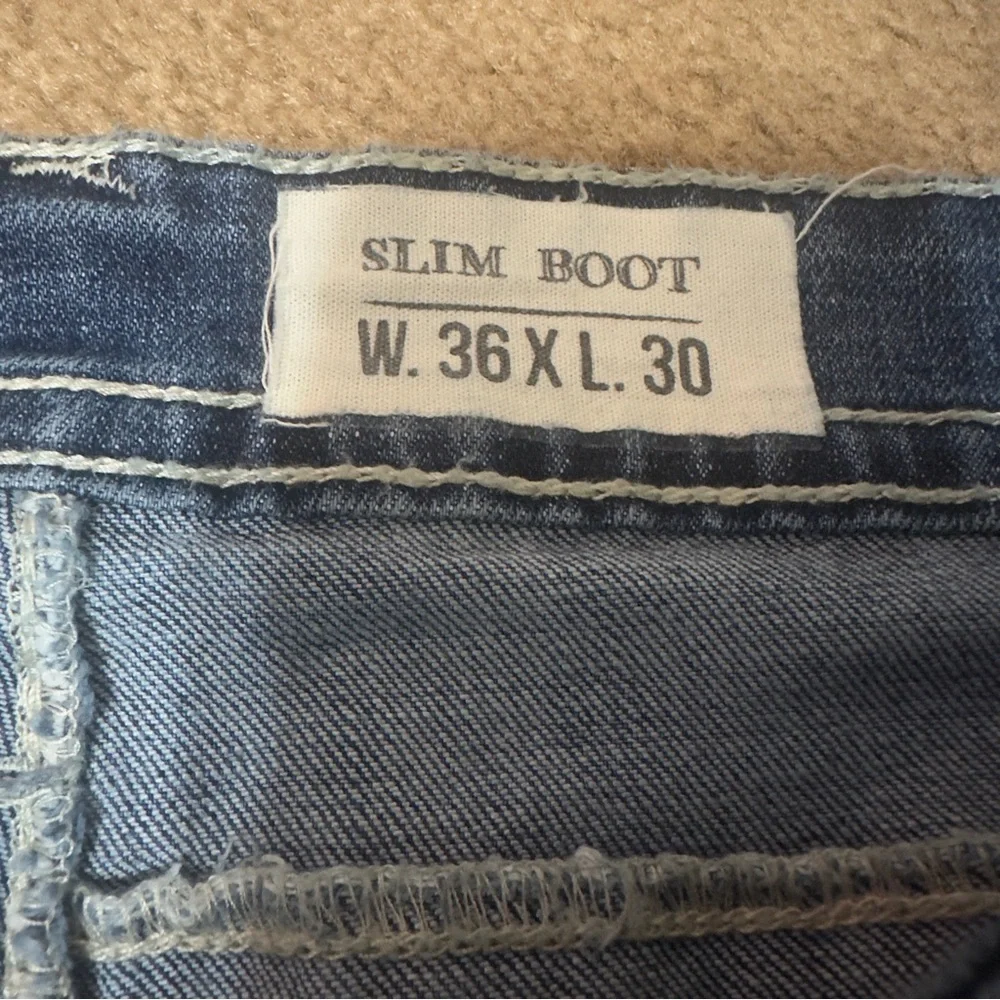 🎉BOGO 1/2 NWOT Men's Blue Jeans Sz 36X30 - Picture 3 of 9